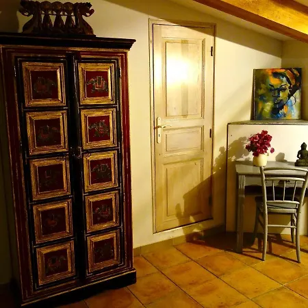 A Chiosella Bed & Breakfast 4*